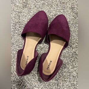 EUC Plum Torrid Flats. Size 12